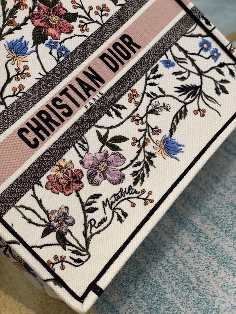 Christian Dior Shopping Bags